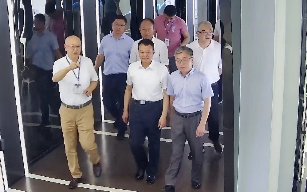 贛州市委副書記、市長李克堅蒞臨憶源科技宣講黨的二十屆三中全會精神并參觀調(diào)研